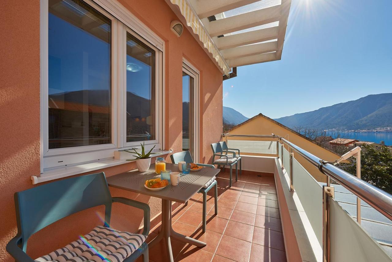 Apartman Phillipa Kotor Exterior photo